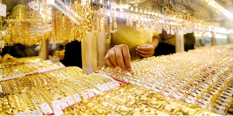 Dự báo giá vàng cuối năm nay từ các chuyên gia